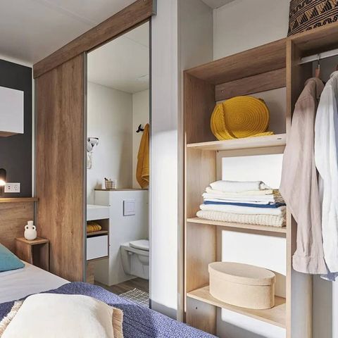 Stacaravan 6 personen - Stacaravan met 3 slaapkamers en 2 badkamers - Lescar MH D023