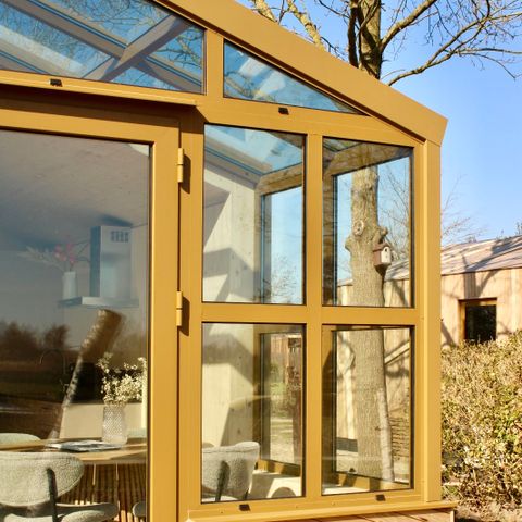 Groepsaccommodatie 16 personen - Groepsruimte + 4 Tiny Greenhouses
