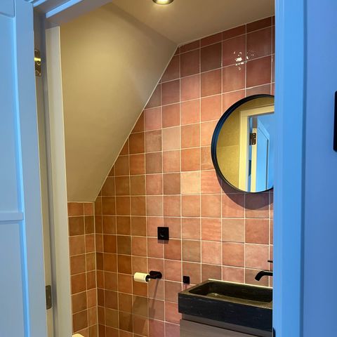 VAKANTIEHUIS 36 personen - Hoofdgebouw 20 personen + 4 Large Greenhouses