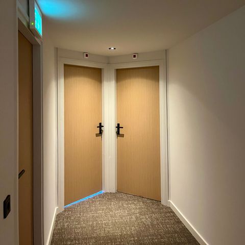 VAKANTIEHUIS 40 personen - Hoofdgebouw 20 personen + 5 Tiny Greenhouses