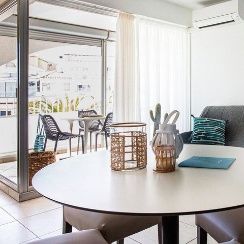 Appartement 6 personen - 2 slaapkamers - Terras - Uitzicht op zee