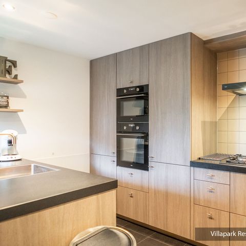 Bungalow 8 personen - G