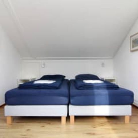Bungalow 6 personen - F