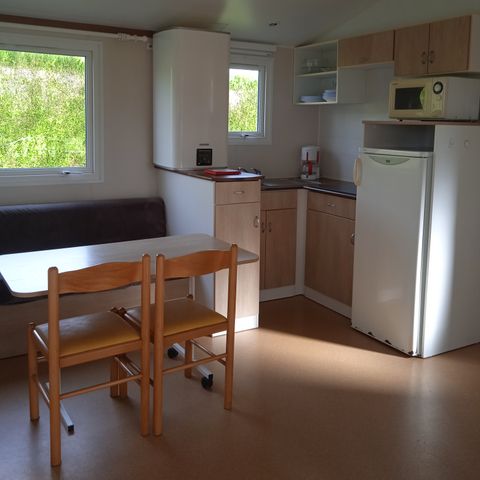 Stacaravan 6 personen - 30 m² - 2 slaapkamers