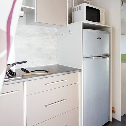 Stacaravan 4 personen - Comfort | 2 slaapkamers | 4 slaapplaatsen | Verhoogd terras | 1 badkamer | Airconditioning