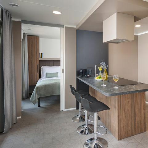 Stacaravan 4 personen - Amber Luxe Vakantiehuis