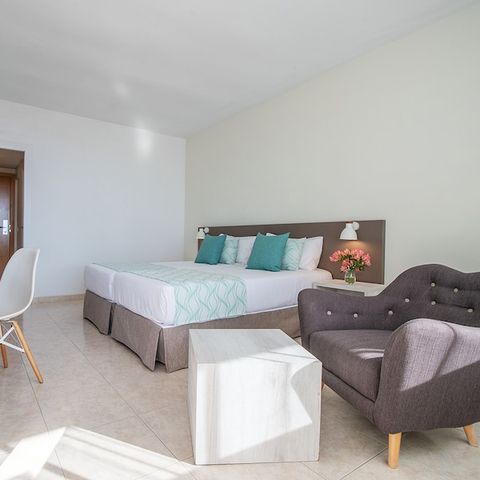 Slaapkamer 2 personen - TWEEPERSOONSKAMER - BALKON - ONTBIJT INBEGREPEN