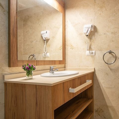 Appartement 5 personen - 5-persoons appartement - 2 slaapkamers - balkon