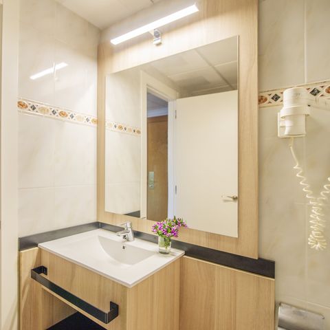 Hotelkamer 2 personen - Tweepersoonskamer - Balkon
