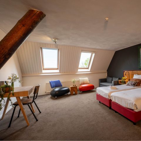 Slaapkamer 2 personen - Bokkumermar Boerderijkamer