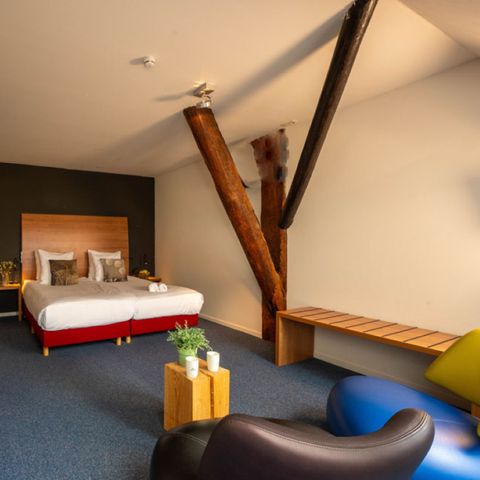 Slaapkamer 2 personen - Geastermar Boerderijkamer