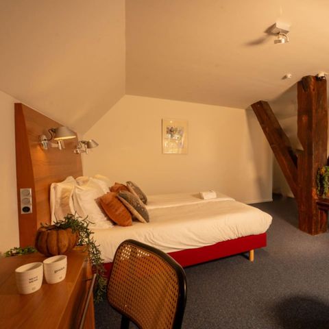 Slaapkamer 2 personen - Hânsemar Boerderijkamer