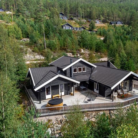 VAKANTIEHUIS 9 personen - Verhøf Hytte With Sauna & Hot Tub