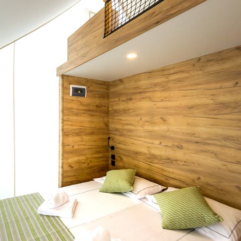 Tent 6 personen - Premium safaritent met drie slaapkamers (4+2)