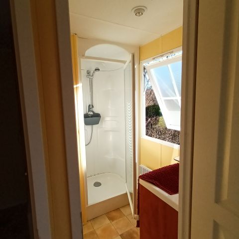 Stacaravan 4 personen - Stacaravan Super Titania " Bleu " 2 slaapkamers - airconditioning