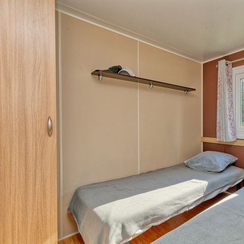 Stacaravan 4 personen - Klassieke stacaravan Campanule - 2 slaapkamers - TV