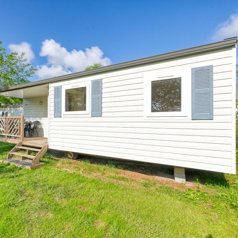 Stacaravan 4 personen - Klassieke stacaravan Campanule - 2 slaapkamers - TV