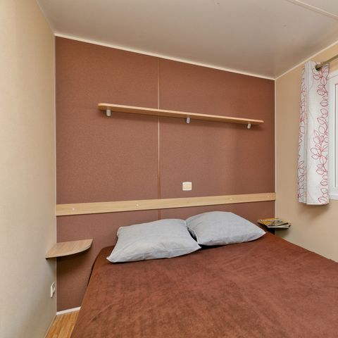 Stacaravan 4 personen - Klassieke stacaravan Campanule - 2 slaapkamers - TV