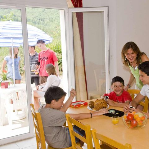 Appartement 6 personen - KAMERS VOOR 6 PERSONEN BALKON