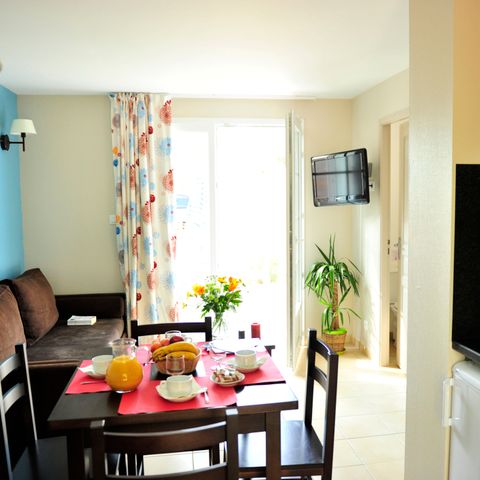 VAKANTIEHUIS 4 personen - G/17_2-KAMER MAISONNETTE 4 PERS.