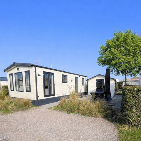 Chalet 4 personen - Locatie: Kamperland – Camping de Molenhoek – Strand J55 