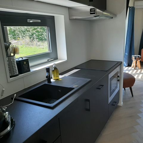 Chalet 6 personen - Locatie: Waarde - Luxe op minicamping met hottub