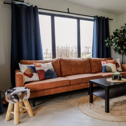 Chalet 6 personen - Locatie: Waarde - Luxe op minicamping met hottub