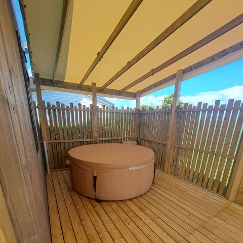 Stacaravan 2 personen - Mobil Studio met SPA - 1 slaapkamer - overdekt terras