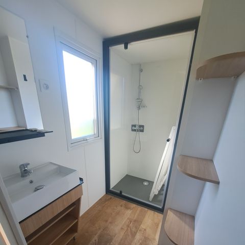 Stacaravan 4 personen - 2 slaapkamers - overdekt terras - Comfort