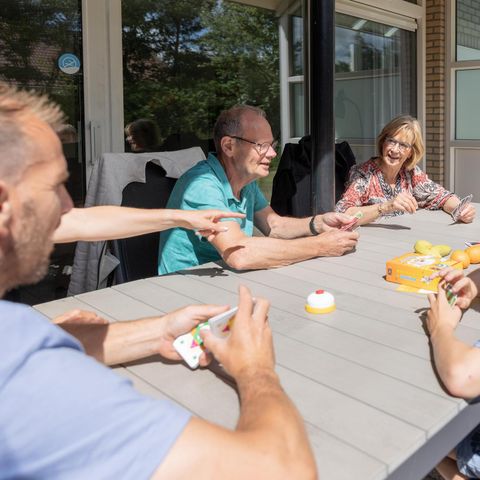 VAKANTIEHUIS 8 personen - Vakantievilla met privé binnenzwembad en sauna