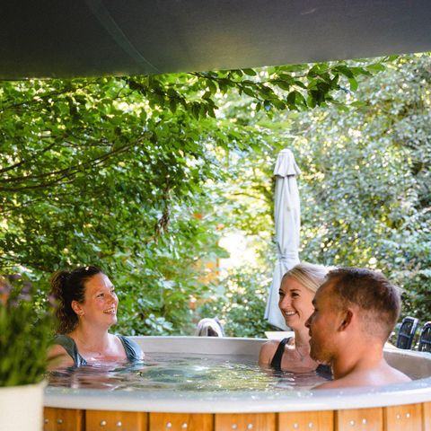 Vakantiehuis 6 personen - Comfort Boerderij met Bubbelbad