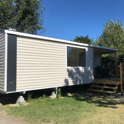 Stacaravan 4 personen -  SAM - LOISIRS CONFORT 2ch/ 4p - 20m² - Geïntegreerd terras