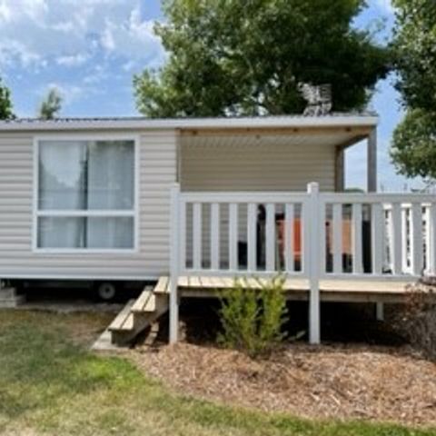 Stacaravan 4 personen -  SAM - LOISIRS CONFORT 2ch/ 4p - 20m² - Geïntegreerd terras