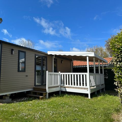 Stacaravan 6 personen -  SAM - COTTAGE CONFORT 3bed/6p - 35m² - Overdekt terras