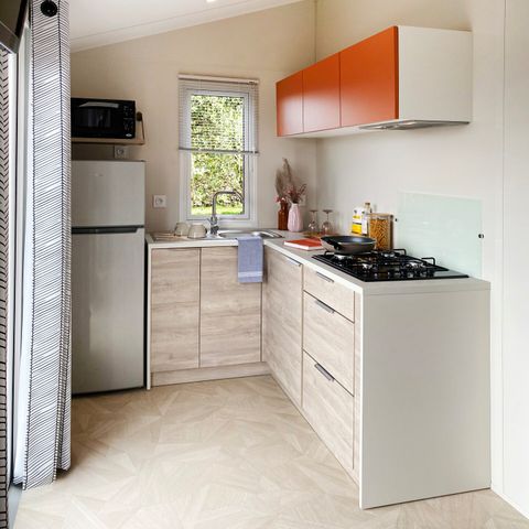 Stacaravan 6 personen - Stacaravan | Premium | 3 slaapkamers | 6 pers | Terras Lounge | Airconditioning | TV