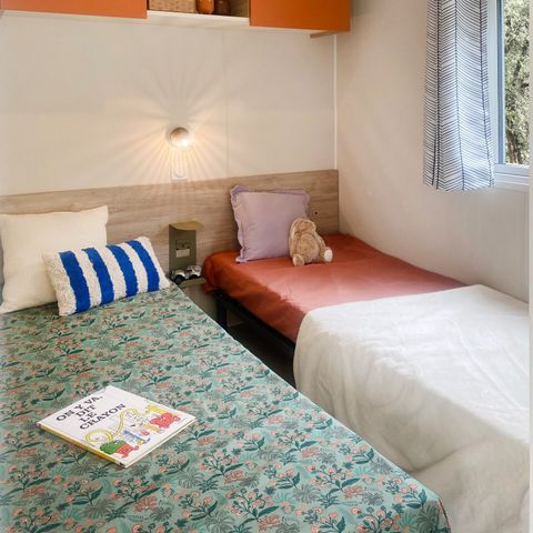 Stacaravan 6 personen - Stacaravan | Premium | 3 slaapkamers | 6 pers | Terras Lounge | Airconditioning | TV