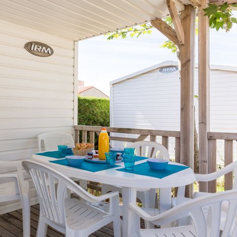 Stacaravan 4 personen - Caribische cottage - 2 slaapkamers ** (in het Frans)