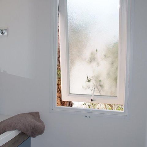 Stacaravan 8 personen - 8-persoons Texas stacaravan met airconditioning (ca. 32 m²)