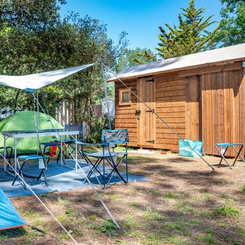 Kampeerplaats - Premium privétoiletten voor 6 personen
