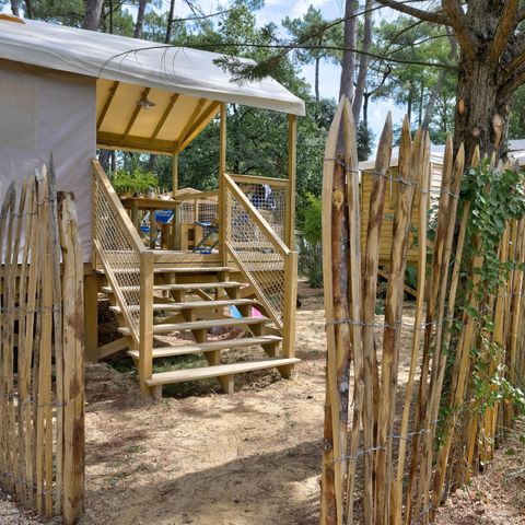 LODGE 5 personen - Cosyflower 2bed -TV-wasserij-overdekt terras-28m² | COMFORT