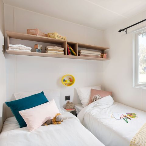 Stacaravan 4 personen - Confort TV PLUS 2ch | CONFORT - 26m² - overdekt terras - TV - plancha