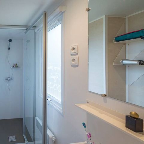 Stacaravan 4 personen - Stacaravan | Comfort | 2 Slaapkamers | 4 Pers. | Single terras
