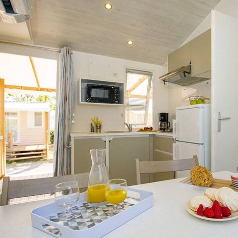 Stacaravan 4 personen - Klassiek | 2 Slaapkamers | 4 Pers | Verhoogd terras | 1 Badkamer | Airconditioning