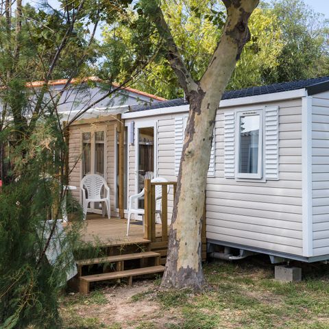 Stacaravan 6 personen - Comfort | 3 Slaapkamers | 6 Pers. | Verhoogd terras