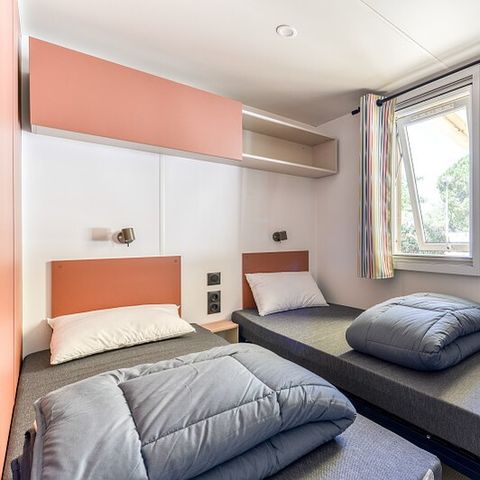 Stacaravan 6 personen - Mobile-home | Premium Azure | 3 slaapkamers | 6 pers. | Verhoogd terras | Airconditioning | TV