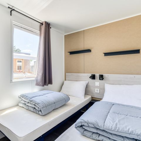 Stacaravan 4 personen - Stacaravan | Comfort XL | 2 slaapkamers | 4 pers. | Verhoogd terras | Airconditioning | TV