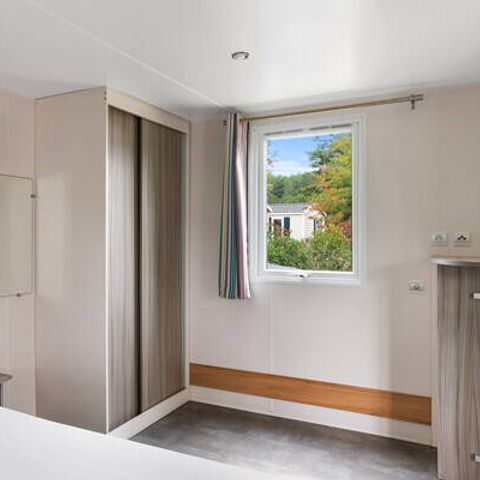 Stacaravan 4 personen - Mobile-home PMR | Comfort | 2 slaapkamers | 4 pers. | Verhoogd terras | Airconditioning.