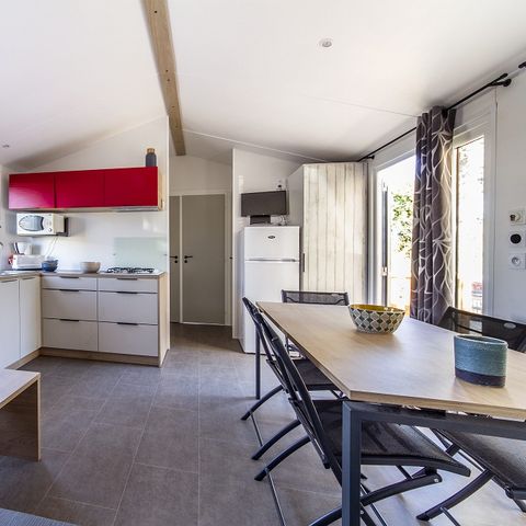 Stacaravan 8 personen - COMFORT - 4 slaapkamers met airconditioning + TV + 2 badkamers