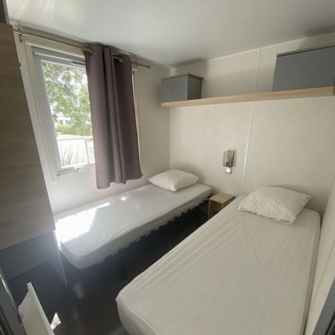 Stacaravan 6 personen - Grand confort Tamaris 6 personen - 3 slaapkamers, airconditioning, televisie