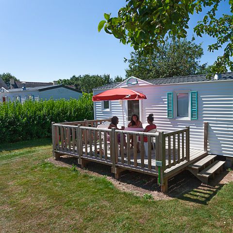 Stacaravan 6 personen - 3 slaapkamers + onoverdekt terras 7,80 x 3,70 m